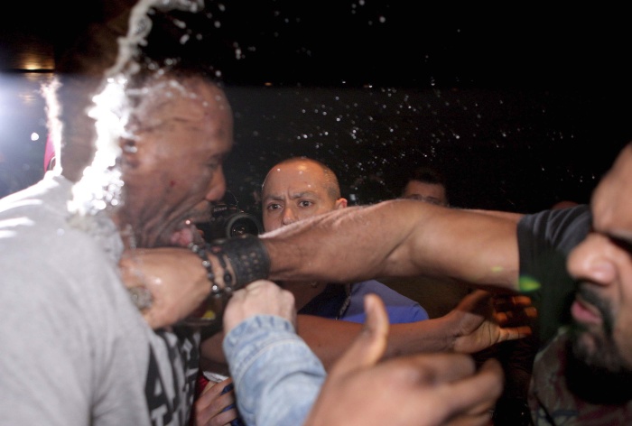 Chisora apanha 700